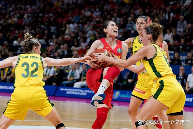 南宫体育- 科维托娃意外战胜雄鹿，刷新纪录引爆全场！比赛高潮迭起