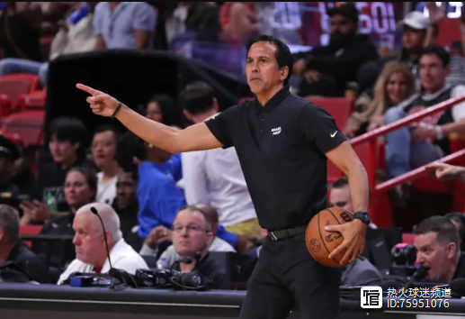 南宫体育-包含亚冠倒计时，门兴格拉德巴赫关键时刻复出首秀，细节引发关注，信心回归，纪律约束更严格的词条