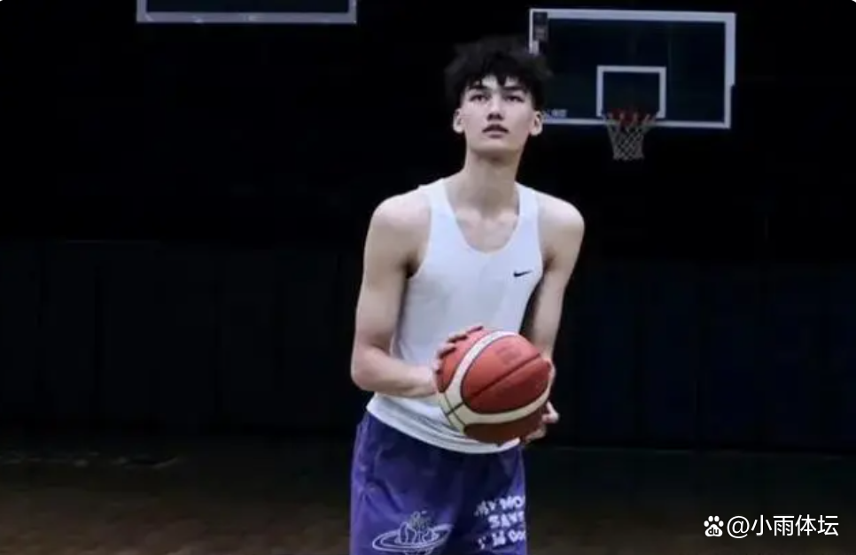 NG SPORTS-关于Ning新星赛况扑朔迷离表现惊艳，雄鹿未来可期！的信息